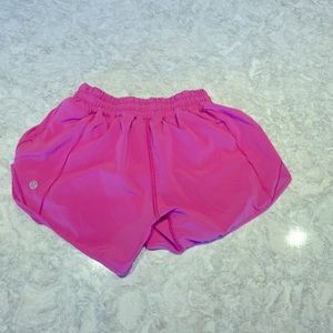 Size 2 Lululemon Hotty Hot Short in Magenta